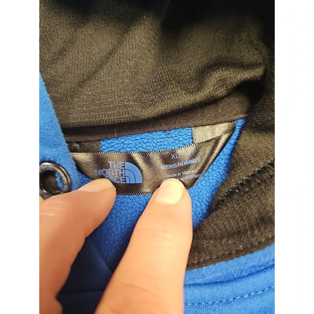 The North Face Sweater Mens XL Blue Sweatshirt Hoodie Pullover Kangaroo Pouch